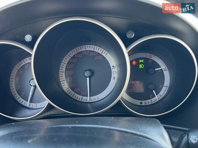 Черный Мазда 3, объемом двигателя 1.6 л и пробегом 107 тыс. км за 7400 $, фото 51 на Automoto.ua