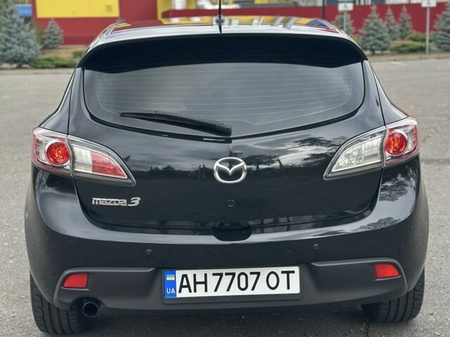 Черный Мазда 3, объемом двигателя 1.6 л и пробегом 224 тыс. км за 7500 $, фото 3 на Automoto.ua