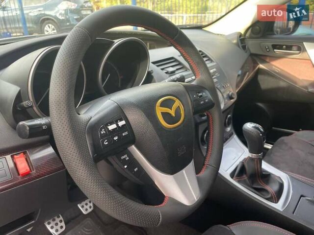 Черный Мазда 3, объемом двигателя 2.3 л и пробегом 194 тыс. км за 11900 $, фото 2 на Automoto.ua