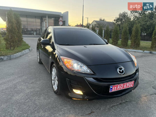 Чорний Мазда 3, об'ємом двигуна 1.6 л та пробігом 213 тис. км за 6900 $, фото 3 на Automoto.ua
