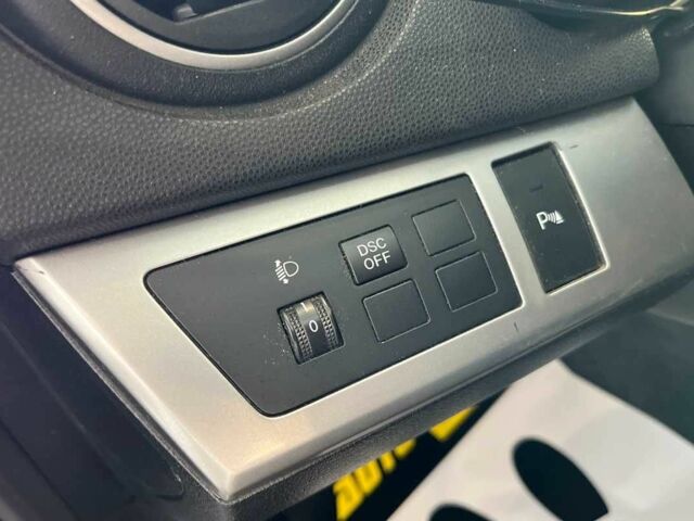 Черный Мазда 3, объемом двигателя 1.6 л и пробегом 219 тыс. км за 6700 $, фото 14 на Automoto.ua