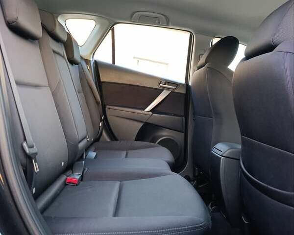 Черный Мазда 3, объемом двигателя 2 л и пробегом 238 тыс. км за 8700 $, фото 65 на Automoto.ua