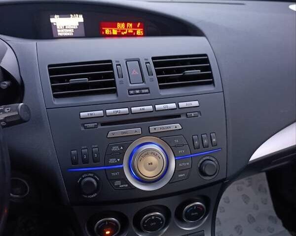 Черный Мазда 3, объемом двигателя 2 л и пробегом 238 тыс. км за 8700 $, фото 71 на Automoto.ua