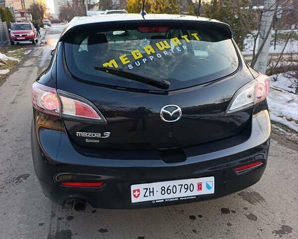 Черный Мазда 3, объемом двигателя 2 л и пробегом 238 тыс. км за 8700 $, фото 40 на Automoto.ua