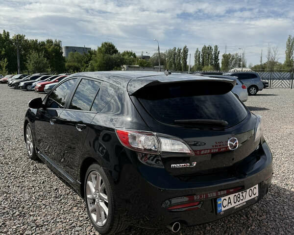 Чорний Мазда 3, об'ємом двигуна 2.5 л та пробігом 288 тис. км за 8300 $, фото 4 на Automoto.ua