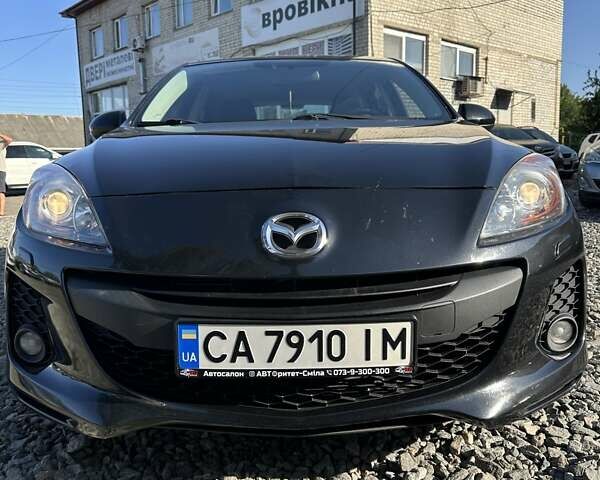 Черный Мазда 3, объемом двигателя 1.6 л и пробегом 296 тыс. км за 6800 $, фото 3 на Automoto.ua
