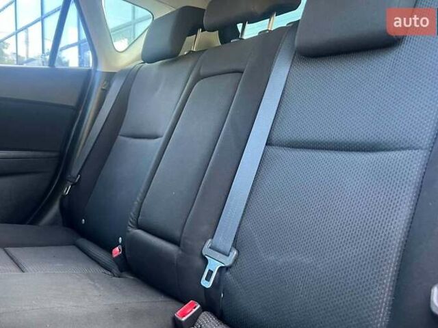 Черный Мазда 3, объемом двигателя 1.6 л и пробегом 132 тыс. км за 7600 $, фото 18 на Automoto.ua