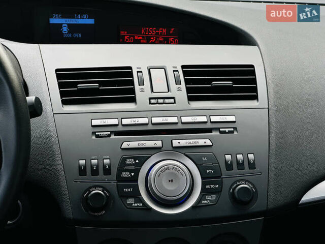 Чорний Мазда 3, об'ємом двигуна 2 л та пробігом 188 тис. км за 8200 $, фото 27 на Automoto.ua