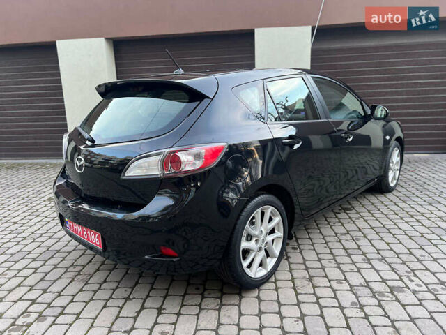 Черный Мазда 3, объемом двигателя 1.6 л и пробегом 145 тыс. км за 7799 $, фото 7 на Automoto.ua