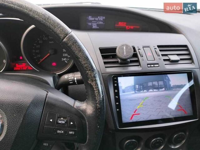 Черный Мазда 3, объемом двигателя 1.6 л и пробегом 220 тыс. км за 6800 $, фото 4 на Automoto.ua