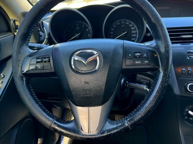 Черный Мазда 3, объемом двигателя 1.6 л и пробегом 282 тыс. км за 6500 $, фото 8 на Automoto.ua