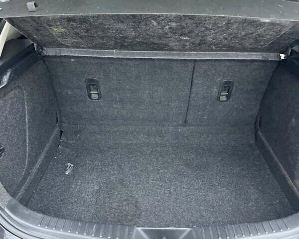 Чорний Мазда 3, об'ємом двигуна 1.6 л та пробігом 220 тис. км за 6959 $, фото 21 на Automoto.ua