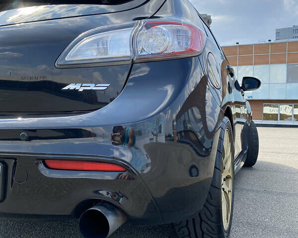 Чорний Мазда 3, об'ємом двигуна 2.26 л та пробігом 46 тис. км за 25499 $, фото 12 на Automoto.ua