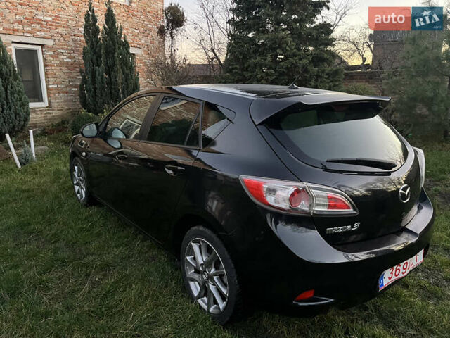 Черный Мазда 3, объемом двигателя 1.6 л и пробегом 211 тыс. км за 3900 $, фото 6 на Automoto.ua