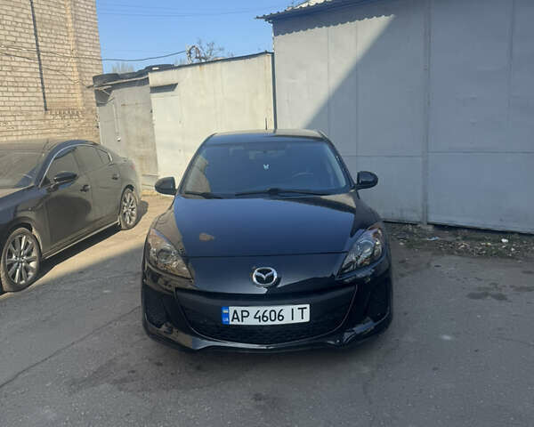 Чорний Мазда 3, об'ємом двигуна 2 л та пробігом 214 тис. км за 8200 $, фото 1 на Automoto.ua