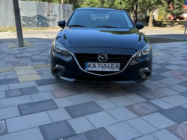 Черный Мазда 3, объемом двигателя 2 л и пробегом 216 тыс. км за 9200 $, фото 4 на Automoto.ua