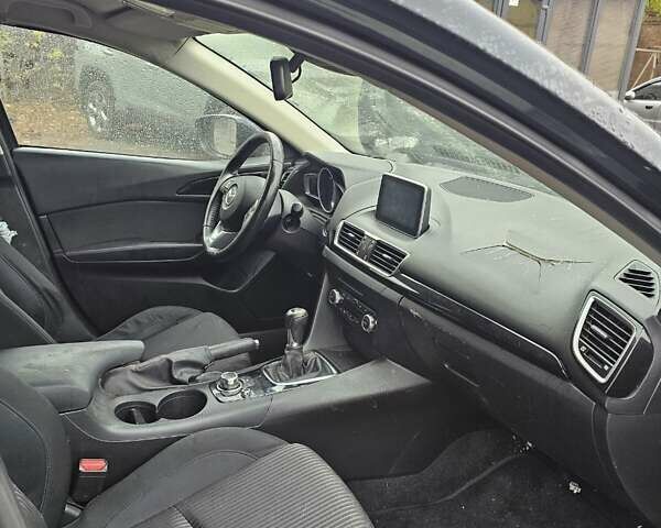 Чорний Мазда 3, об'ємом двигуна 1.5 л та пробігом 170 тис. км за 2900 $, фото 21 на Automoto.ua