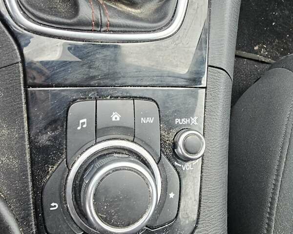 Черный Мазда 3, объемом двигателя 1.5 л и пробегом 170 тыс. км за 3000 $, фото 20 на Automoto.ua