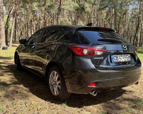 Черный Мазда 3, объемом двигателя 2 л и пробегом 231 тыс. км за 11900 $, фото 3 на Automoto.ua