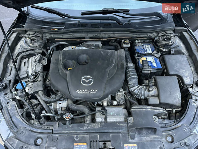 Чорний Мазда 3, об'ємом двигуна 2.2 л та пробігом 98 тис. км за 11950 $, фото 8 на Automoto.ua