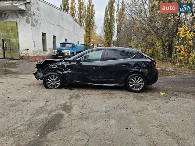 Чорний Мазда 3, об'ємом двигуна 1.5 л та пробігом 170 тис. км за 3500 $, фото 13 на Automoto.ua