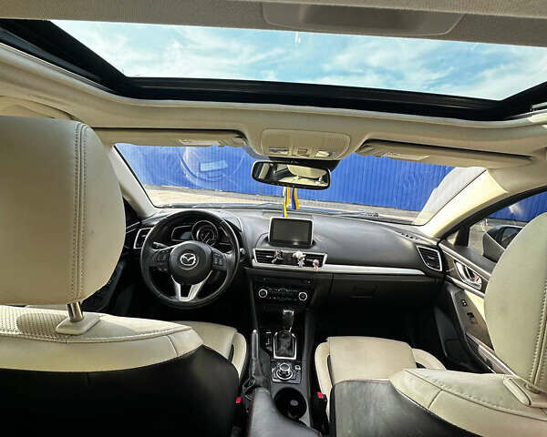 Черный Мазда 3, объемом двигателя 2.49 л и пробегом 133 тыс. км за 11500 $, фото 8 на Automoto.ua