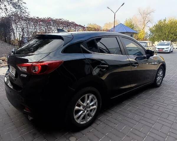 Черный Мазда 3, объемом двигателя 0 л и пробегом 223 тыс. км за 11000 $, фото 10 на Automoto.ua