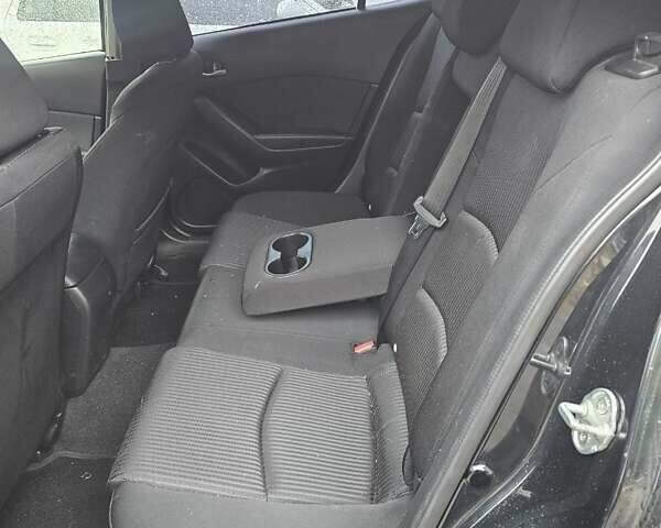 Чорний Мазда 3, об'ємом двигуна 1.5 л та пробігом 170 тис. км за 2900 $, фото 23 на Automoto.ua