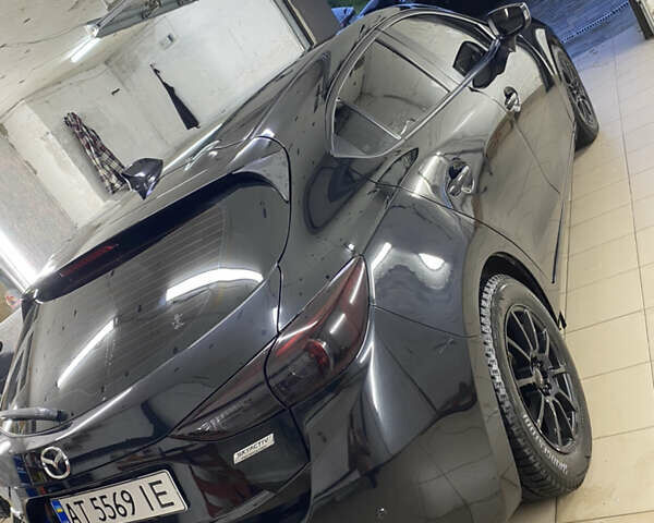 Черный Мазда 3, объемом двигателя 2 л и пробегом 232 тыс. км за 9000 $, фото 8 на Automoto.ua