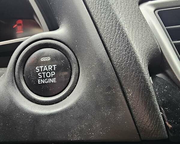 Чорний Мазда 3, об'ємом двигуна 1.5 л та пробігом 170 тис. км за 2900 $, фото 5 на Automoto.ua