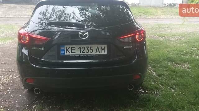 Черный Мазда 3, объемом двигателя 2.2 л и пробегом 223 тыс. км за 9500 $, фото 9 на Automoto.ua
