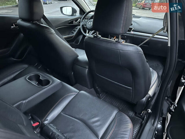 Чорний Мазда 3, об'ємом двигуна 2.2 л та пробігом 98 тис. км за 11950 $, фото 4 на Automoto.ua