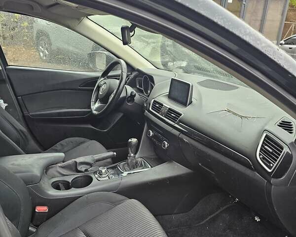 Чорний Мазда 3, об'ємом двигуна 1.5 л та пробігом 170 тис. км за 3500 $, фото 19 на Automoto.ua