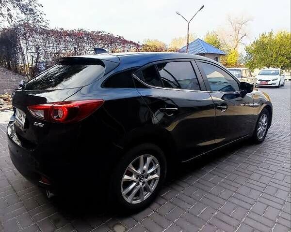 Черный Мазда 3, объемом двигателя 2.2 л и пробегом 223 тыс. км за 9500 $, фото 12 на Automoto.ua