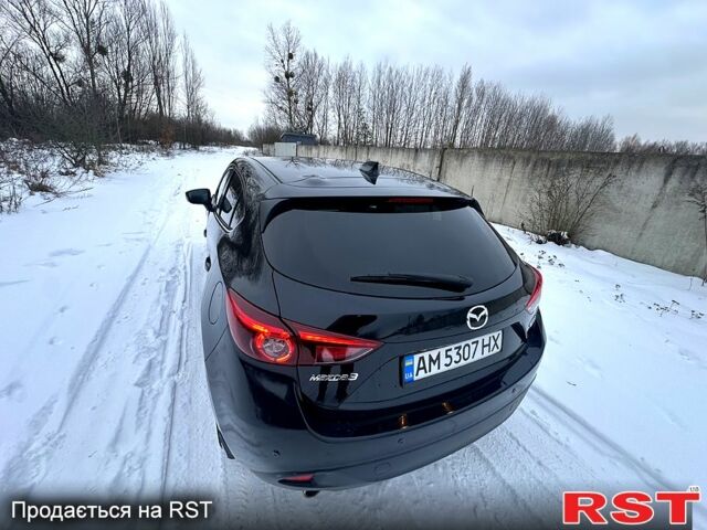 Чорний Мазда 3, об'ємом двигуна 2.2 л та пробігом 28900 тис. км за 9300 $, фото 5 на Automoto.ua