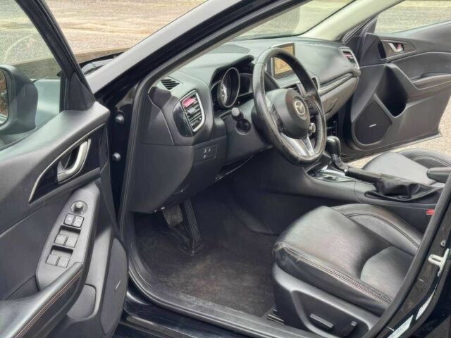 Черный Мазда 3, объемом двигателя 2 л и пробегом 150 тыс. км за 7800 $, фото 5 на Automoto.ua