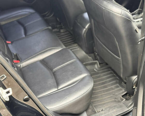 Черный Мазда 3, объемом двигателя 2 л и пробегом 230 тыс. км за 9650 $, фото 10 на Automoto.ua