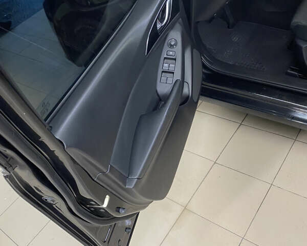 Черный Мазда 3, объемом двигателя 2 л и пробегом 232 тыс. км за 9000 $, фото 14 на Automoto.ua
