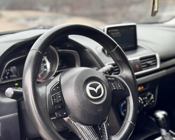 Чорний Мазда 3, об'ємом двигуна 2 л та пробігом 229 тис. км за 10000 $, фото 6 на Automoto.ua