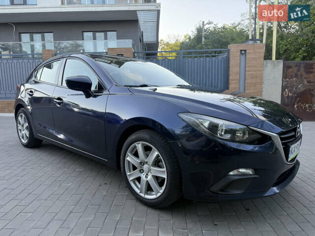 Черный Мазда 3, объемом двигателя 2 л и пробегом 152 тыс. км за 10600 $, фото 8 на Automoto.ua