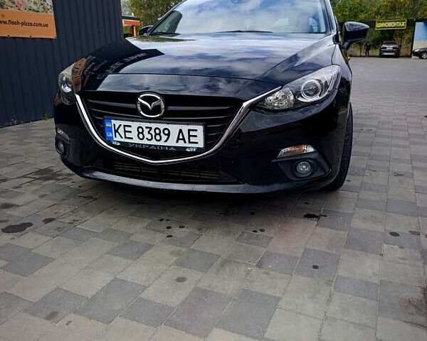 Черный Мазда 3, объемом двигателя 2.19 л и пробегом 179 тыс. км за 12800 $, фото 6 на Automoto.ua