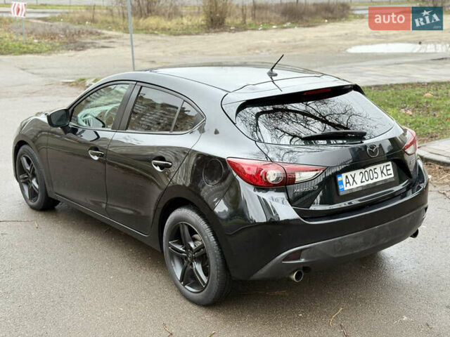 Черный Мазда 3, объемом двигателя 2 л и пробегом 229 тыс. км за 9450 $, фото 3 на Automoto.ua