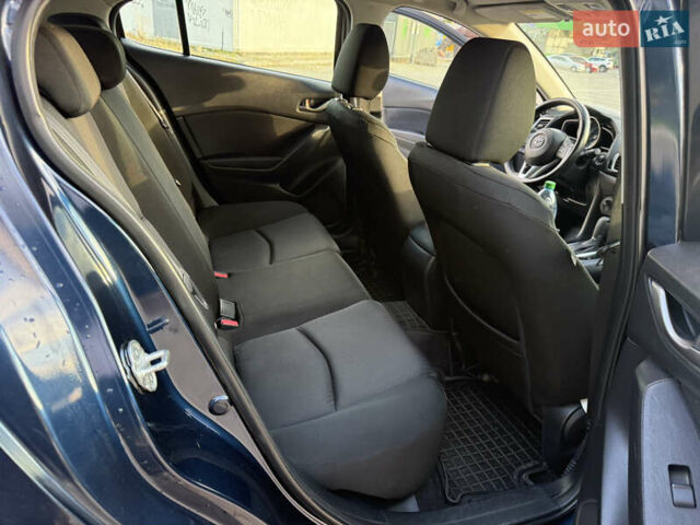 Черный Мазда 3, объемом двигателя 2 л и пробегом 152 тыс. км за 9900 $, фото 15 на Automoto.ua