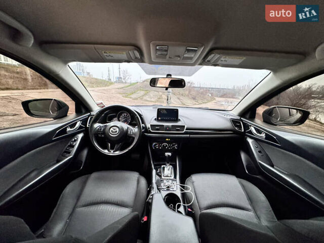 Чорний Мазда 3, об'ємом двигуна 2 л та пробігом 229 тис. км за 10000 $, фото 8 на Automoto.ua