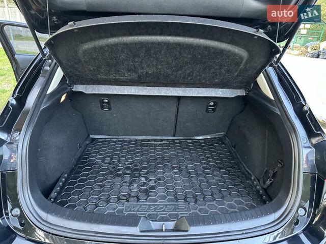 Чорний Мазда 3, об'ємом двигуна 2 л та пробігом 145 тис. км за 13650 $, фото 52 на Automoto.ua