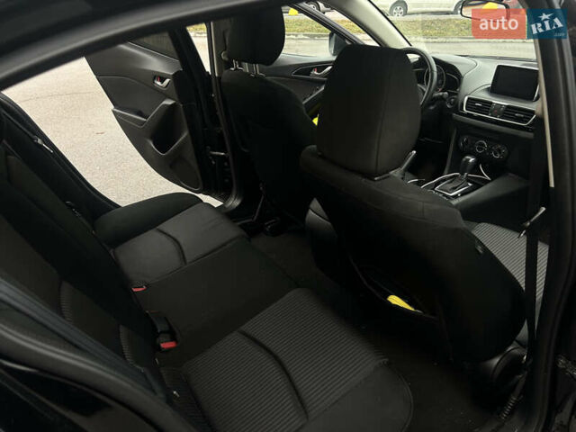 Чорний Мазда 3, об'ємом двигуна 2 л та пробігом 196 тис. км за 12300 $, фото 9 на Automoto.ua