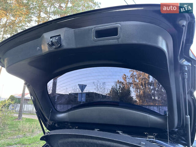 Чорний Мазда 3, об'ємом двигуна 2 л та пробігом 145 тис. км за 13650 $, фото 56 на Automoto.ua