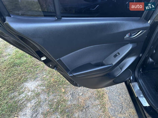 Чорний Мазда 3, об'ємом двигуна 2 л та пробігом 145 тис. км за 13650 $, фото 41 на Automoto.ua