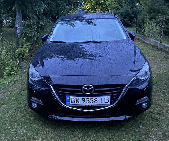 Черный Мазда 3, объемом двигателя 1.5 л и пробегом 243 тыс. км за 12500 $, фото 4 на Automoto.ua