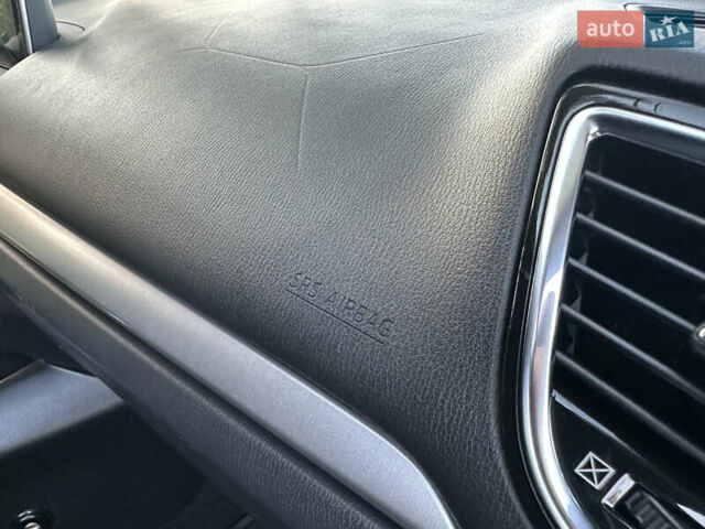 Чорний Мазда 3, об'ємом двигуна 2 л та пробігом 145 тис. км за 13650 $, фото 46 на Automoto.ua